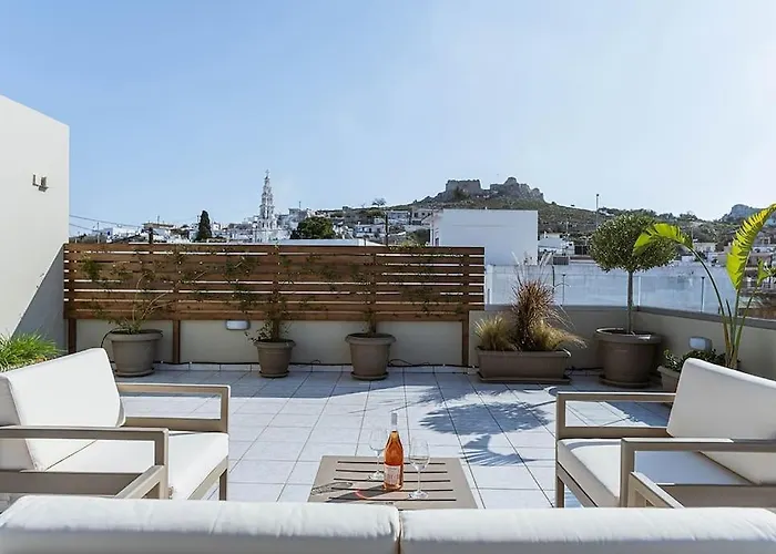 Archangelos Sky Garden Apartment