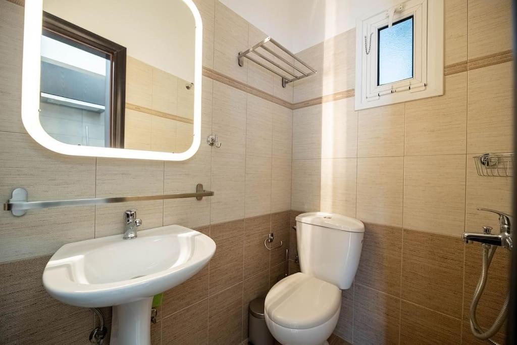Archangelos Sky Garden Apartment *